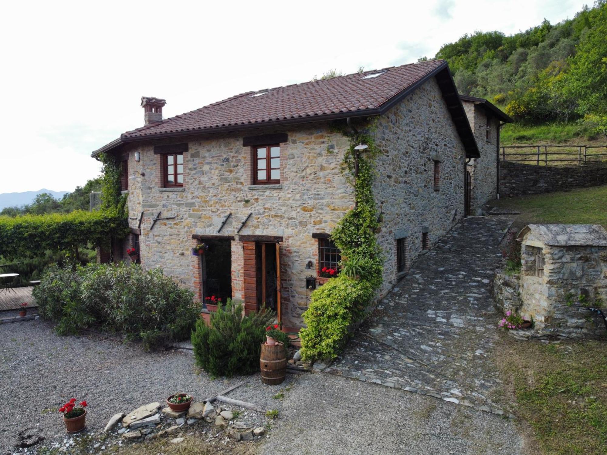 Casa Vacanze La Casala Daire Fivizzano Dış mekan fotoğraf